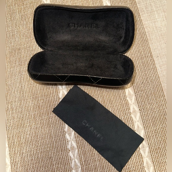 Chanel Sunglasses Box - Picture 5 of 7